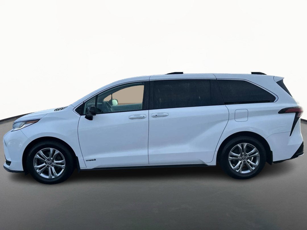 2021 Toyota Sienna XSE