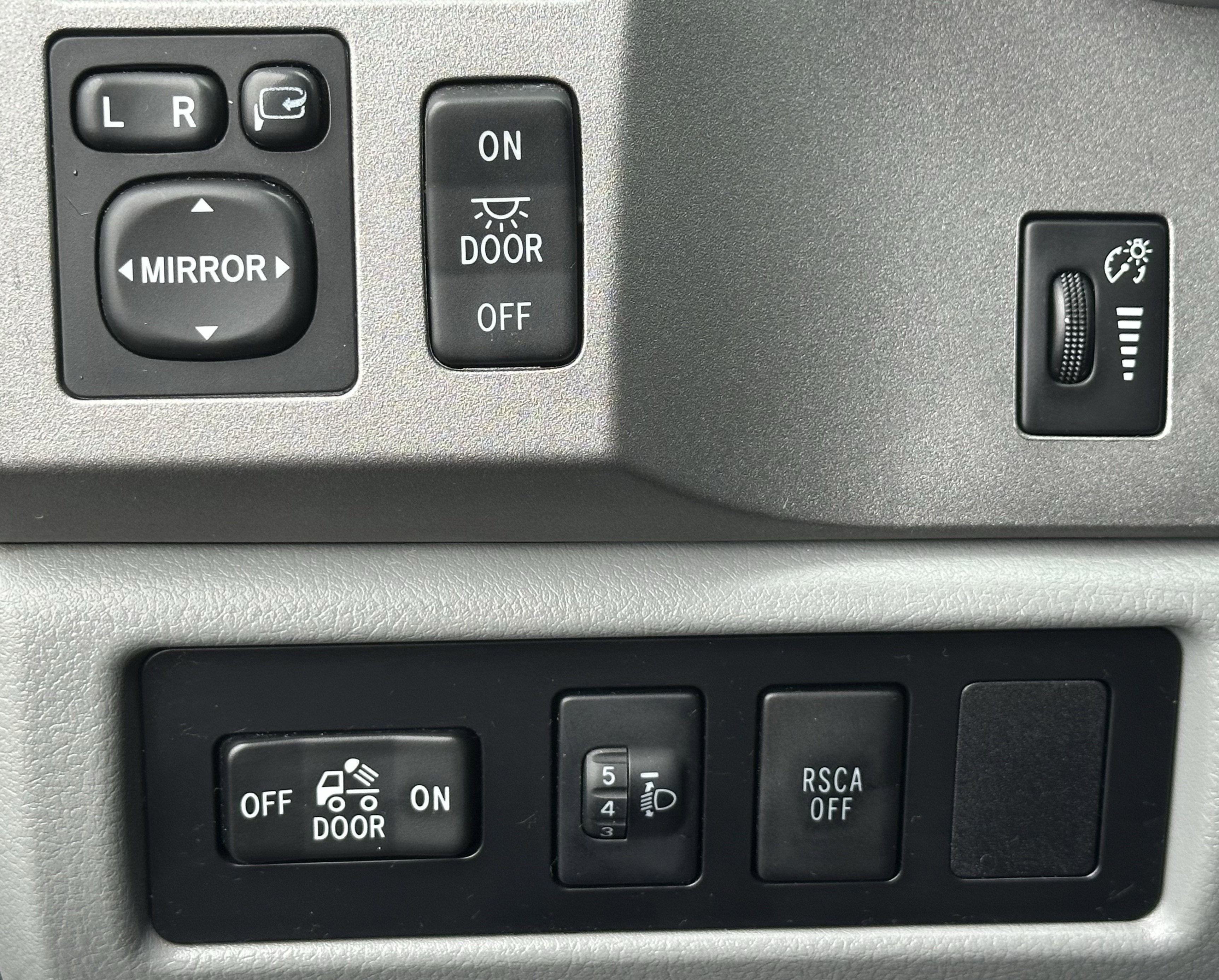 2011 Toyota Tundra 4WD Truck LTD