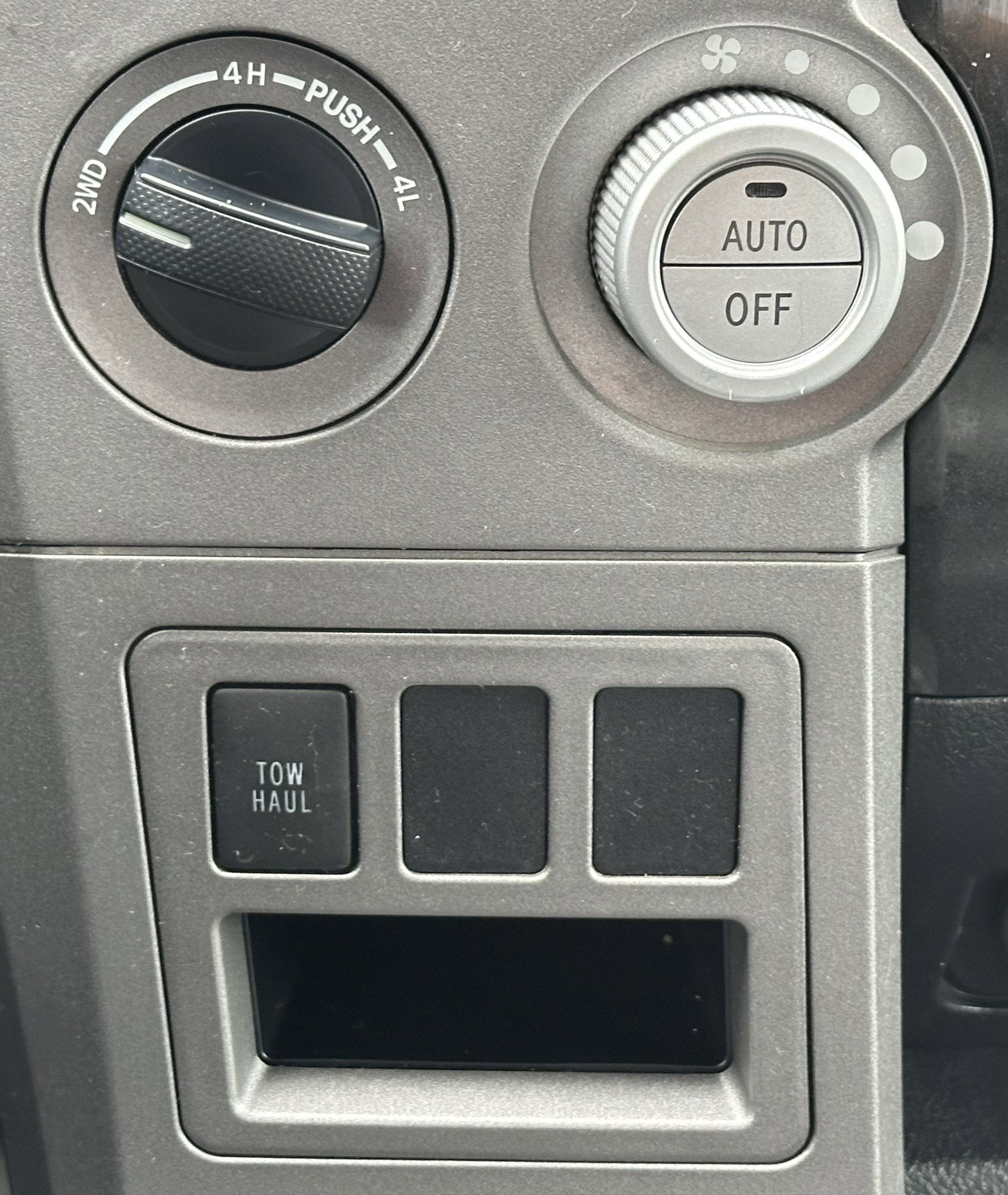 2011 Toyota Tundra 4WD Truck LTD