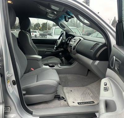 2011 Toyota Tacoma 4WD Double V6 MT (Natl)