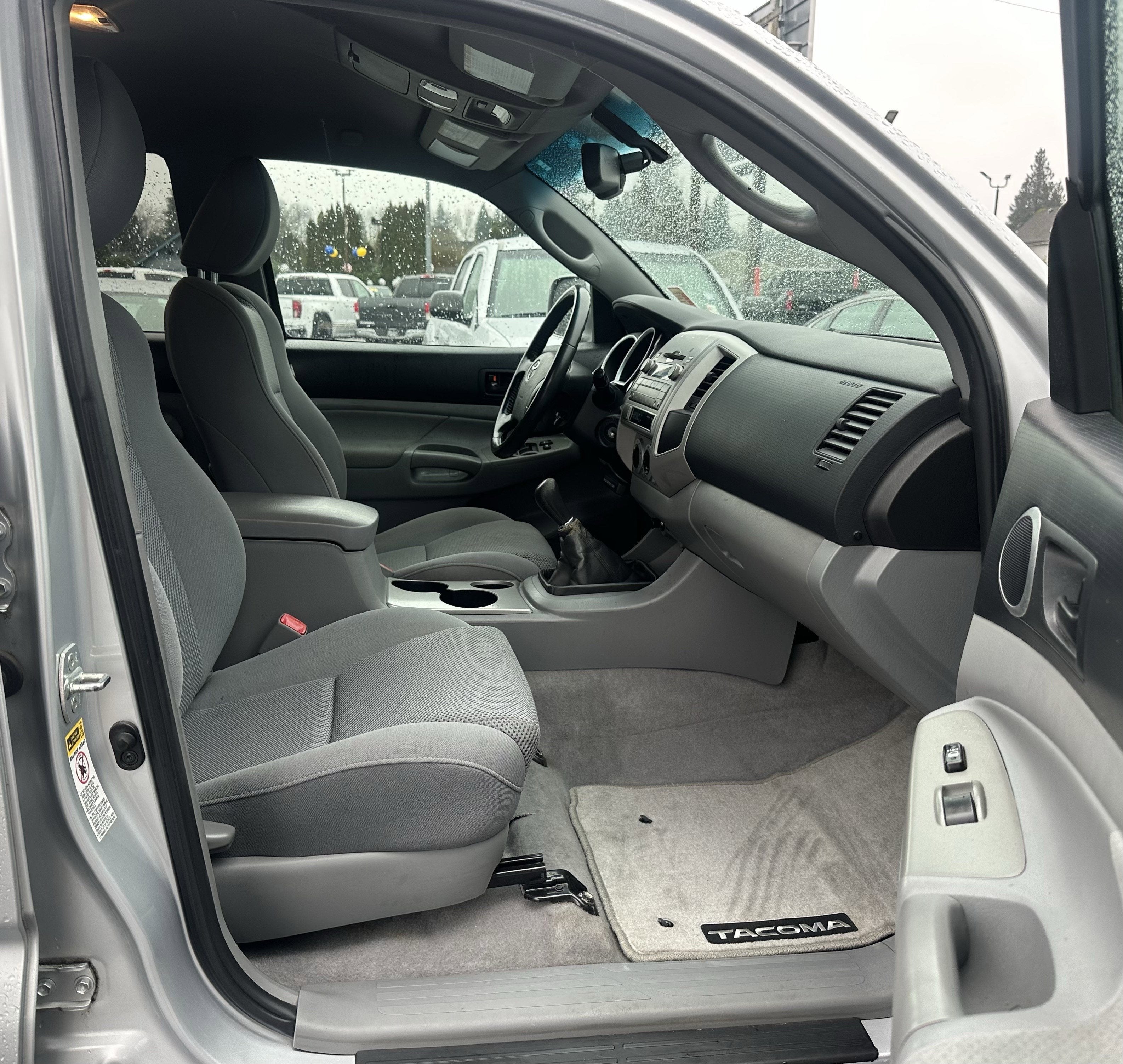 2011 Toyota Tacoma 4WD Double V6 MT (Natl)