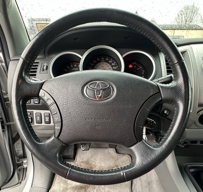2011 Toyota Tacoma 4WD Double V6 MT (Natl)
