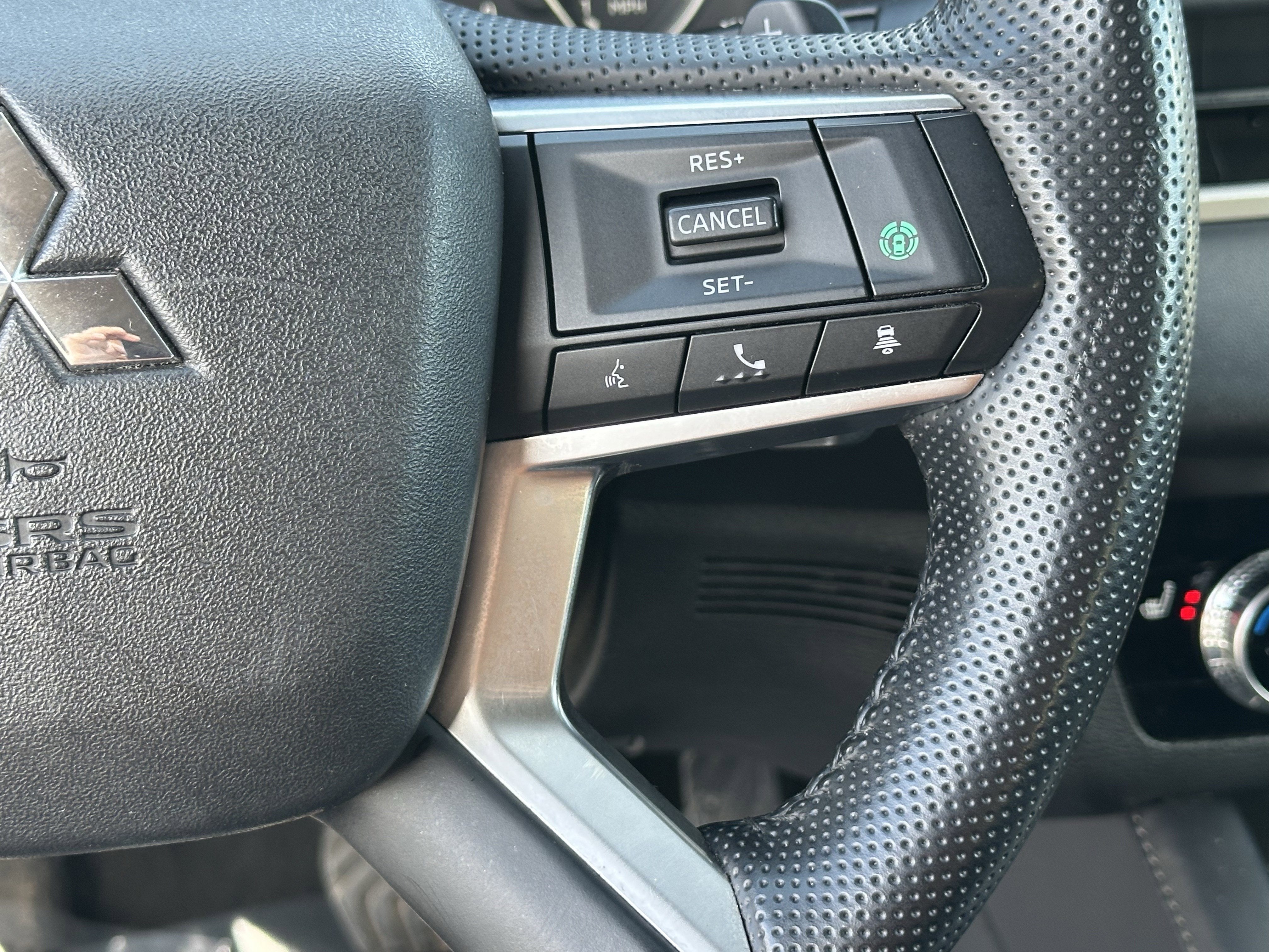 2024 Mitsubishi Outlander SE Black Edition