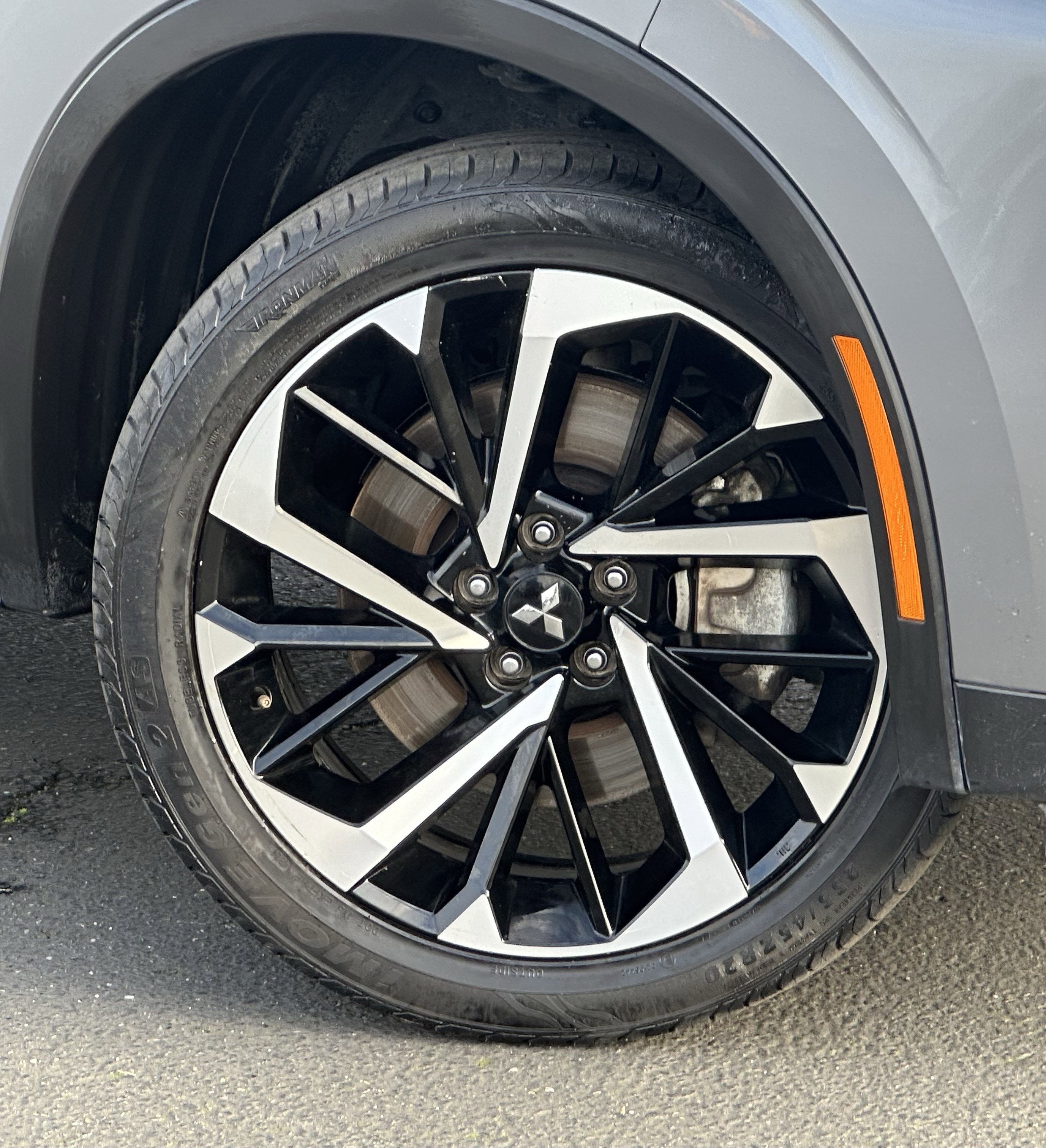 2024 Mitsubishi Outlander SE Black Edition