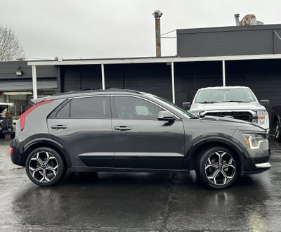 2023 Kia Niro EX Touring
