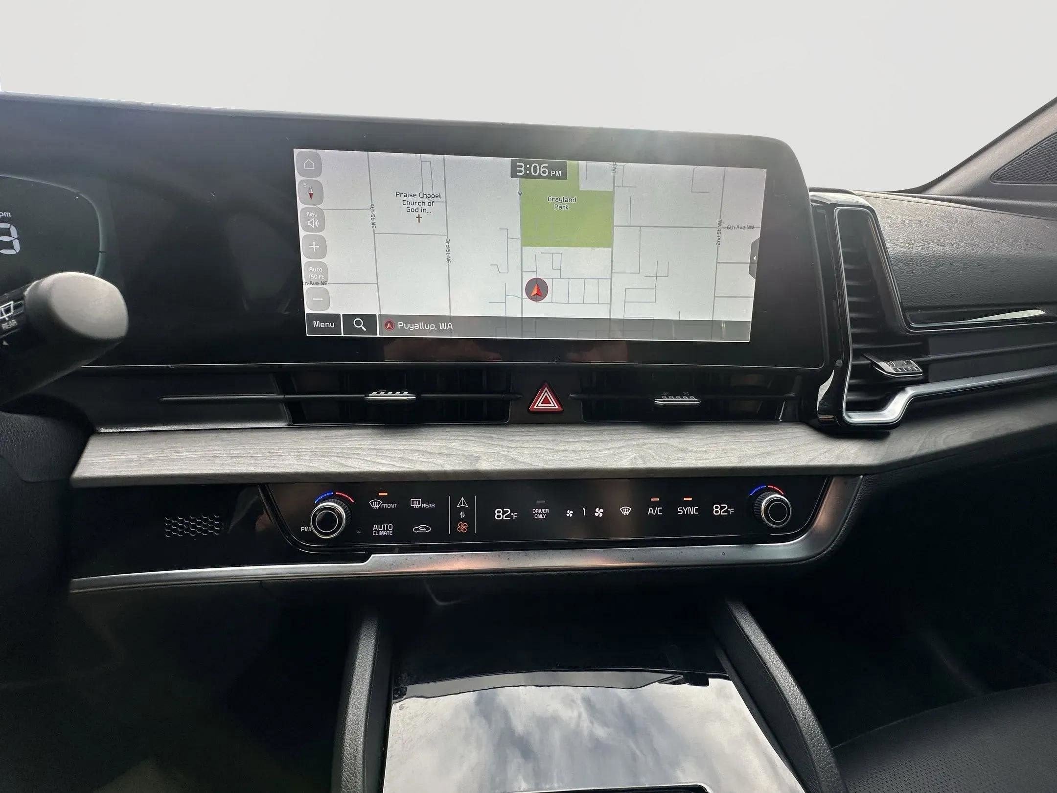 2025 Kia Sportage Plug-In Hybrid X-Line