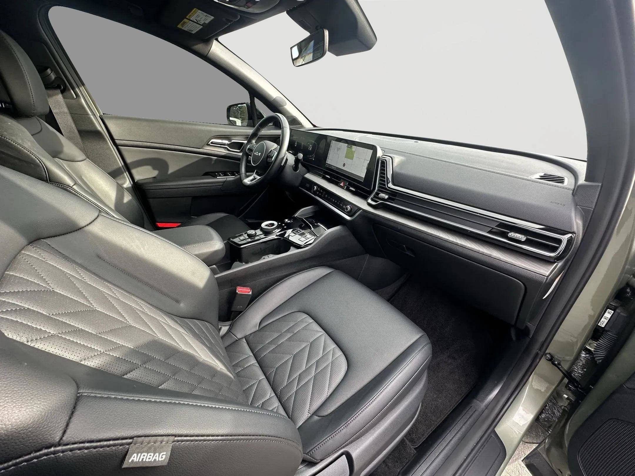 2025 Kia Sportage Plug-In Hybrid X-Line