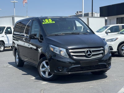 2018 Mercedes-Benz Metris Passenger Van Standard Roof 126
