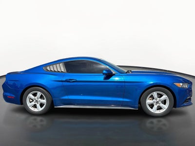 2017 Ford Mustang V6