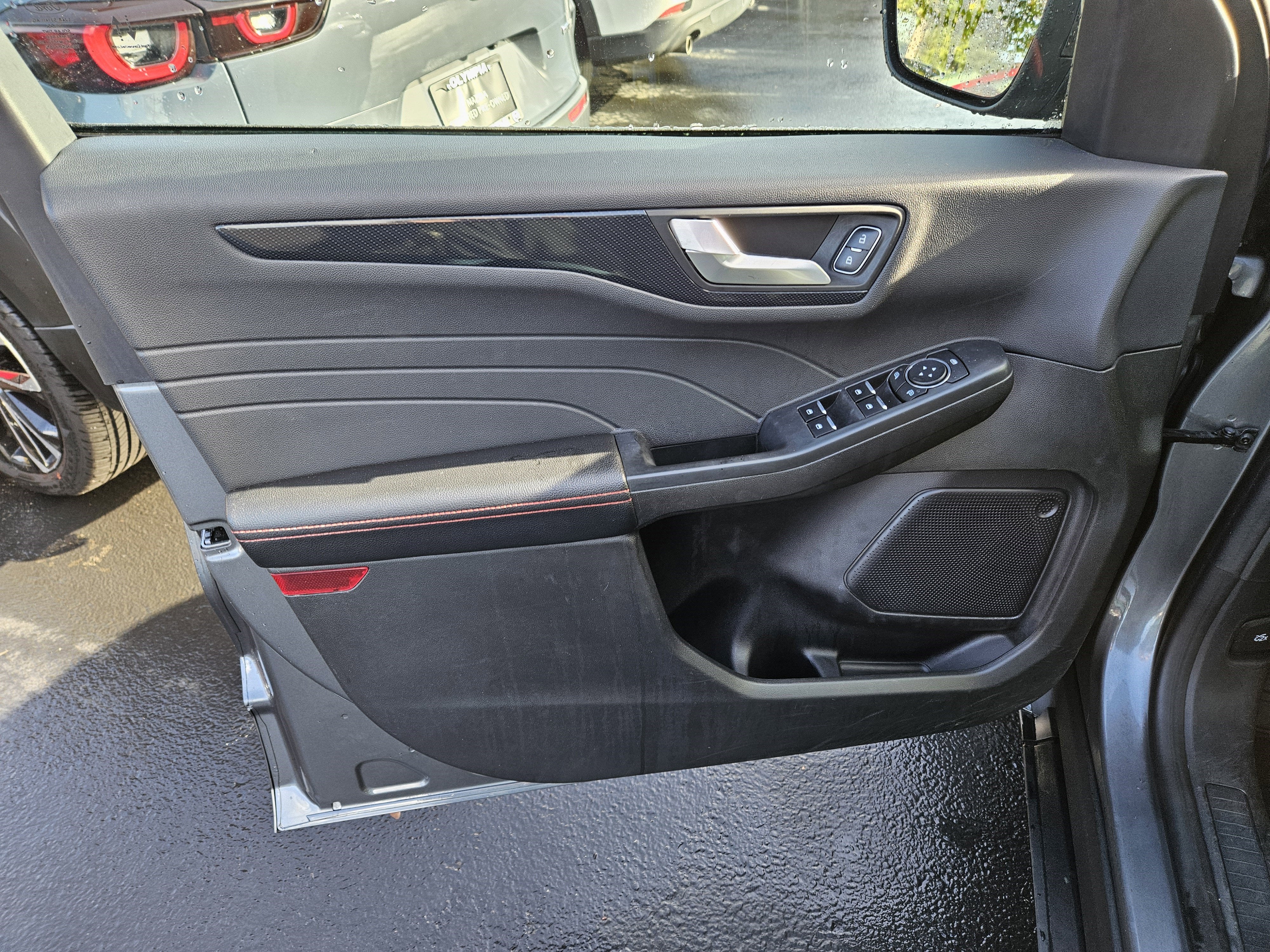 2024 Ford Escape ST-Line AWD