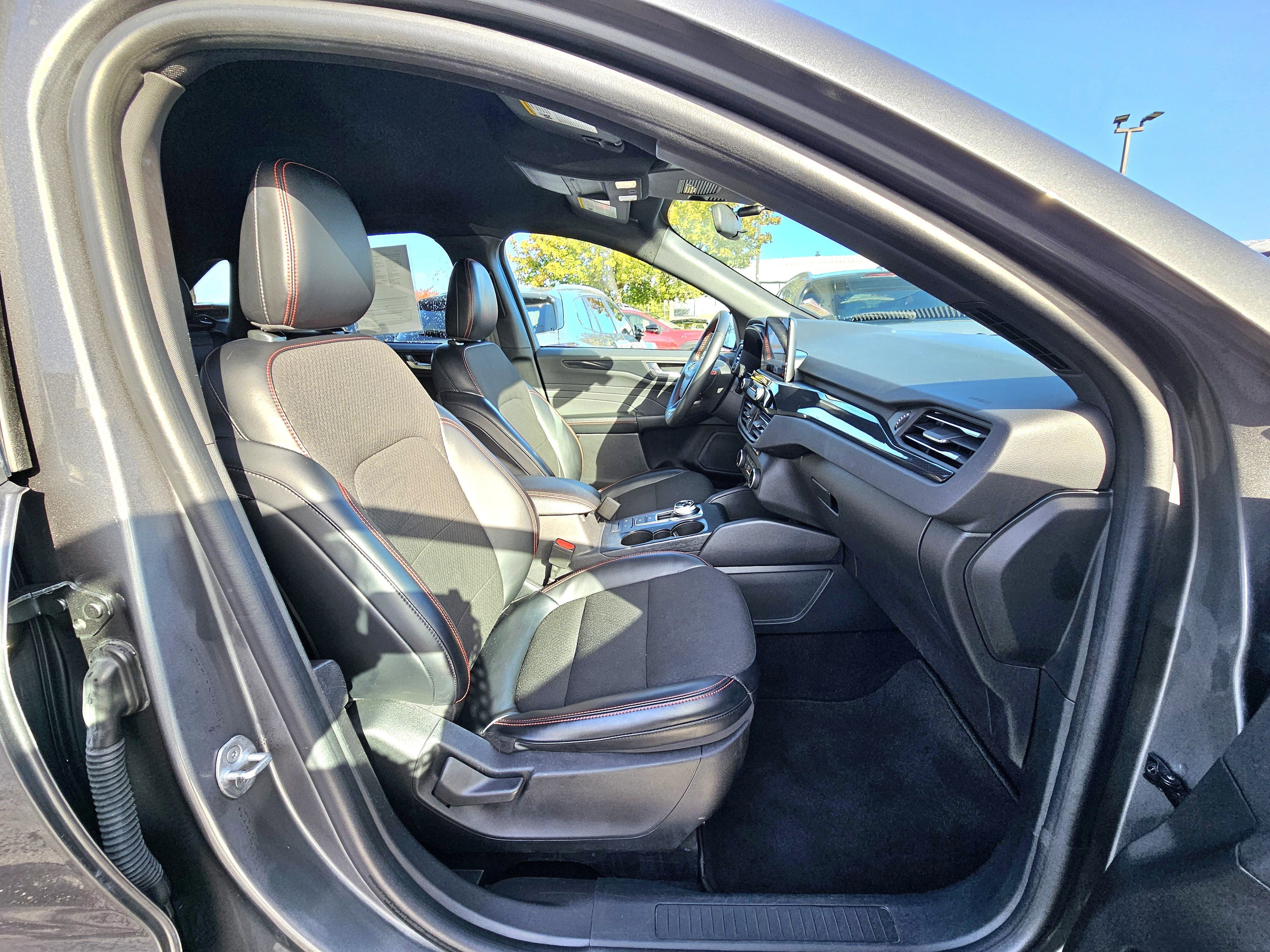 2024 Ford Escape ST-Line AWD