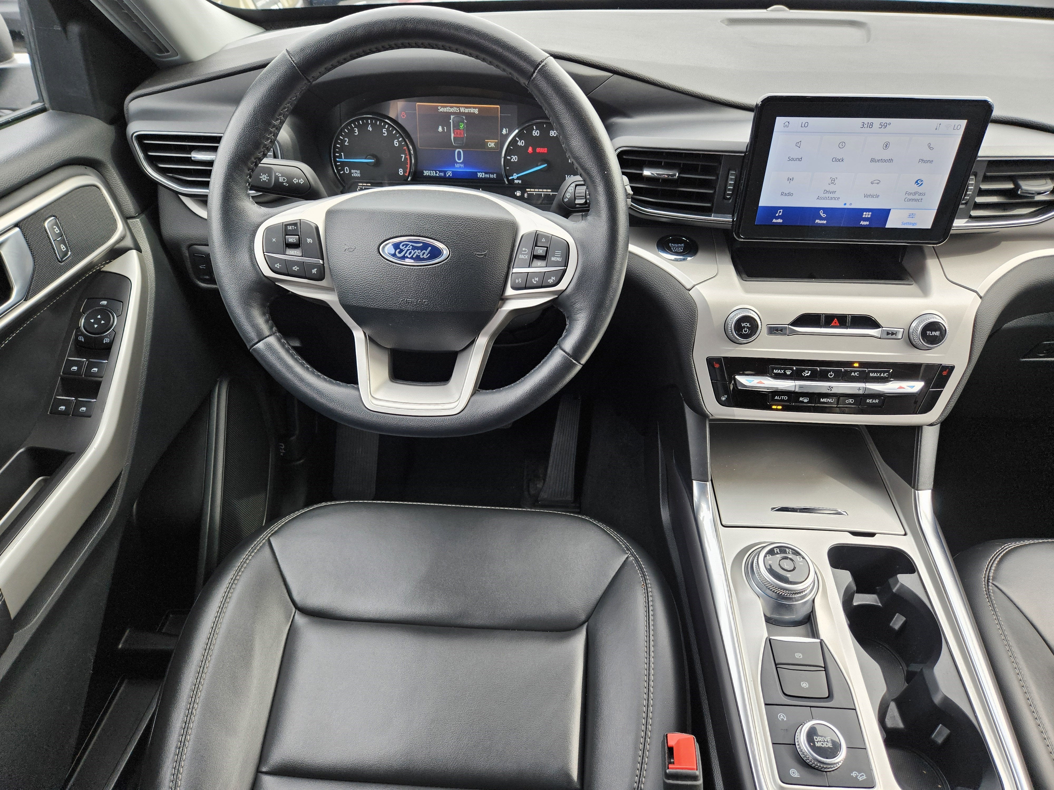 2024 Ford Explorer XLT 4WD