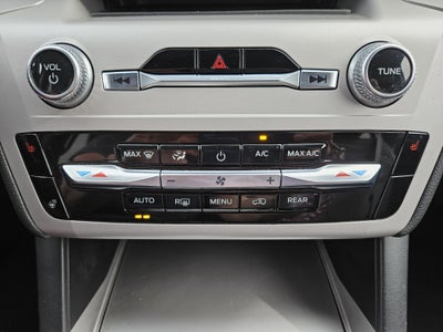 2024 Ford Explorer XLT 4WD