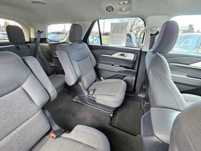 2025 Ford Explorer Active 4WD