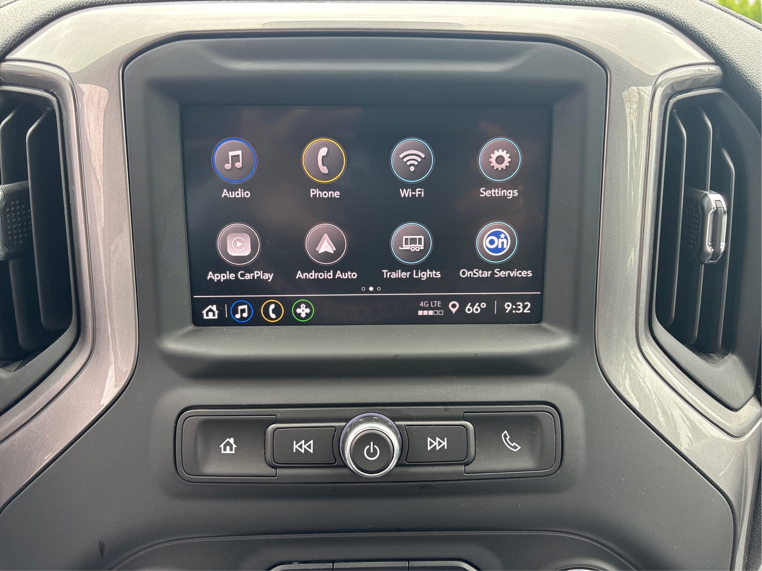 2024 GMC Sierra 2500HD Pro