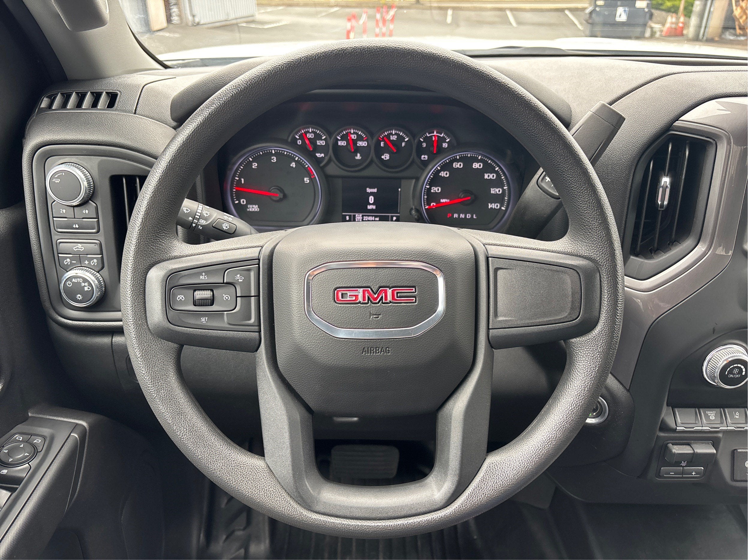 2024 GMC Sierra 2500HD Pro