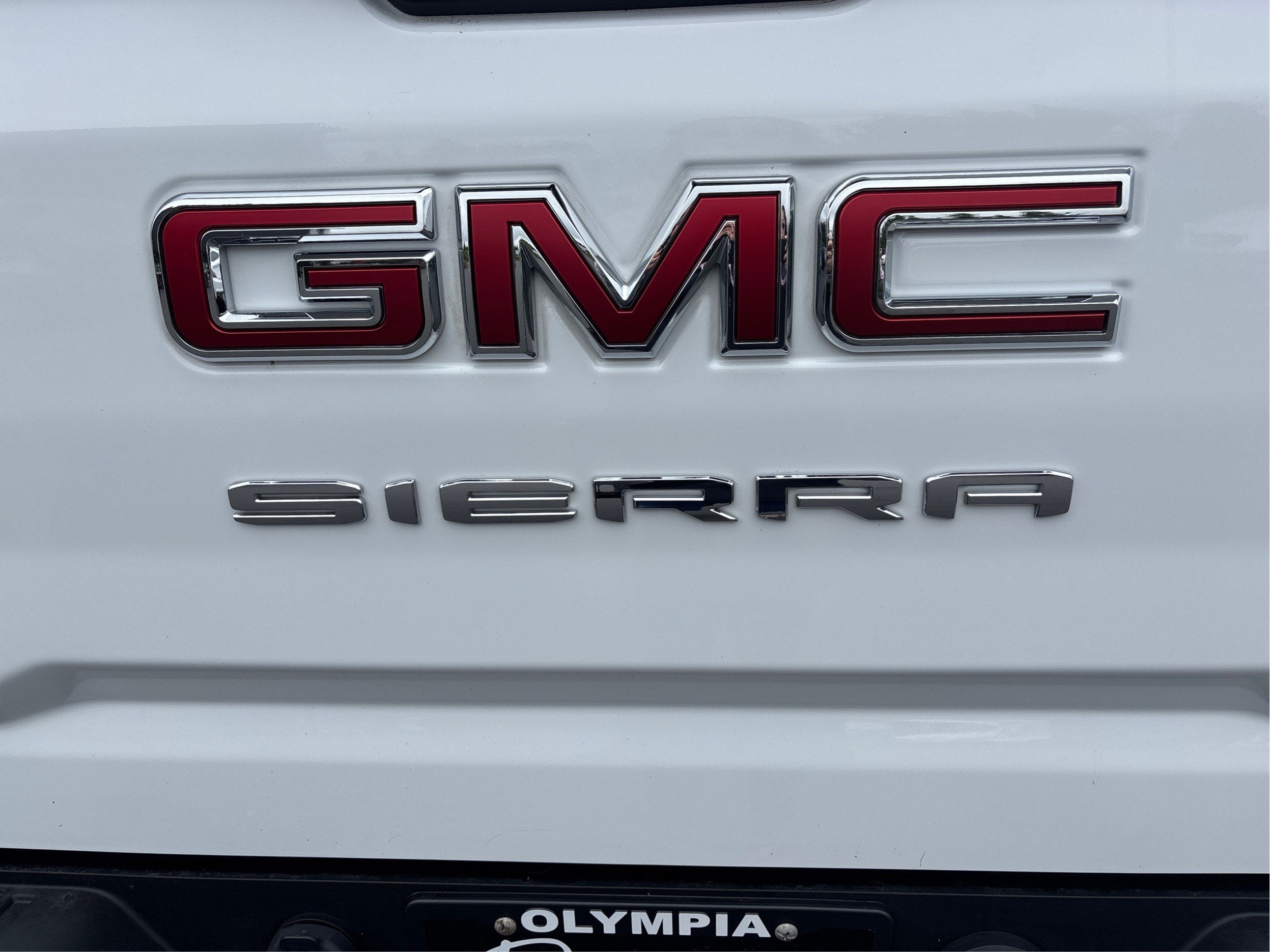 2024 GMC Sierra 2500HD Pro