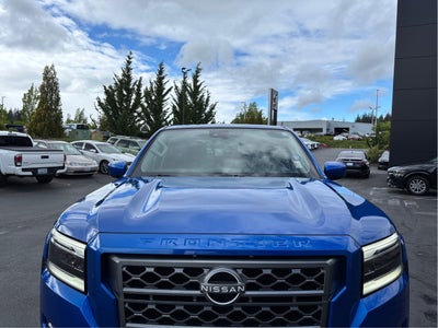 2024 Nissan Frontier SL