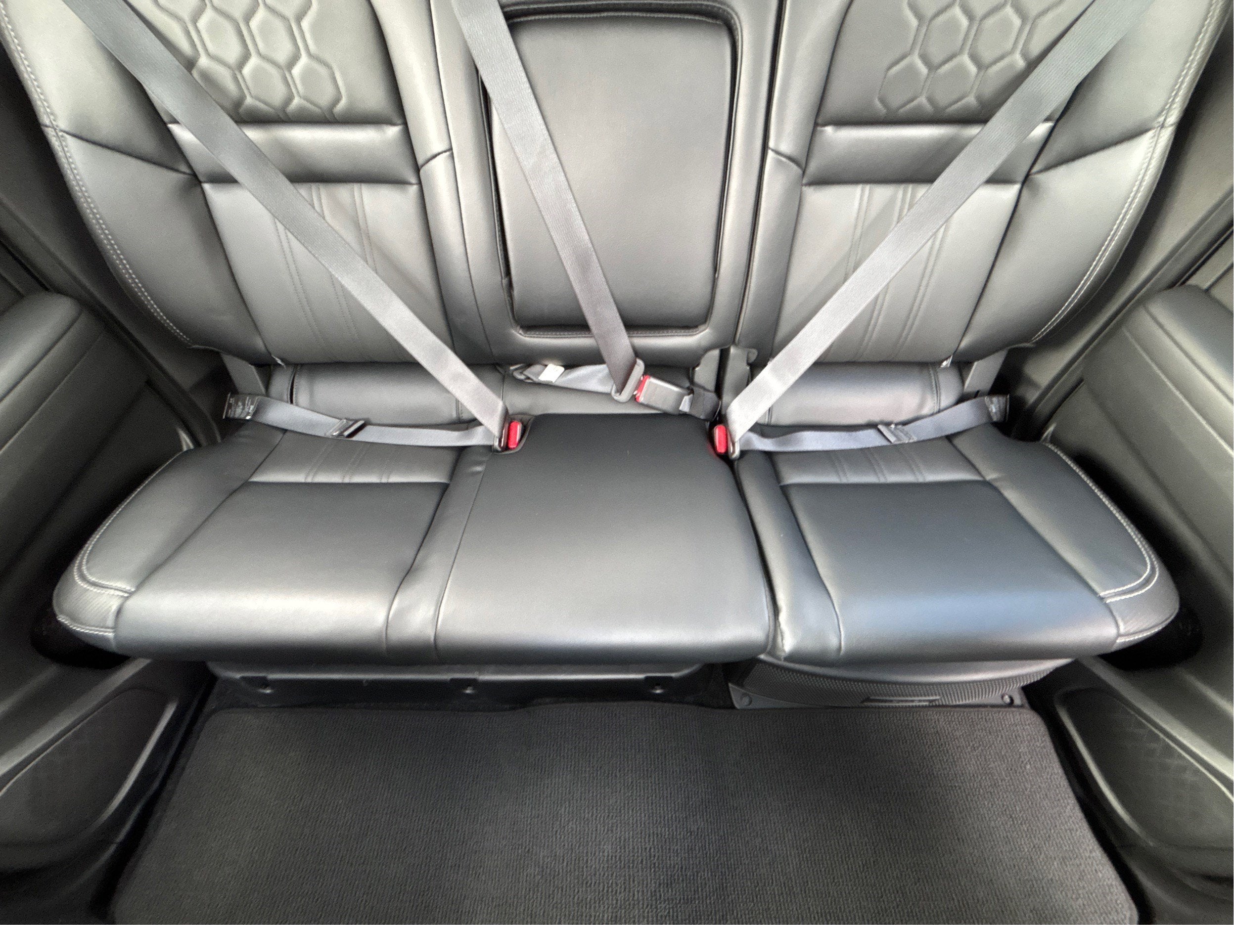 2024 Nissan Frontier SL