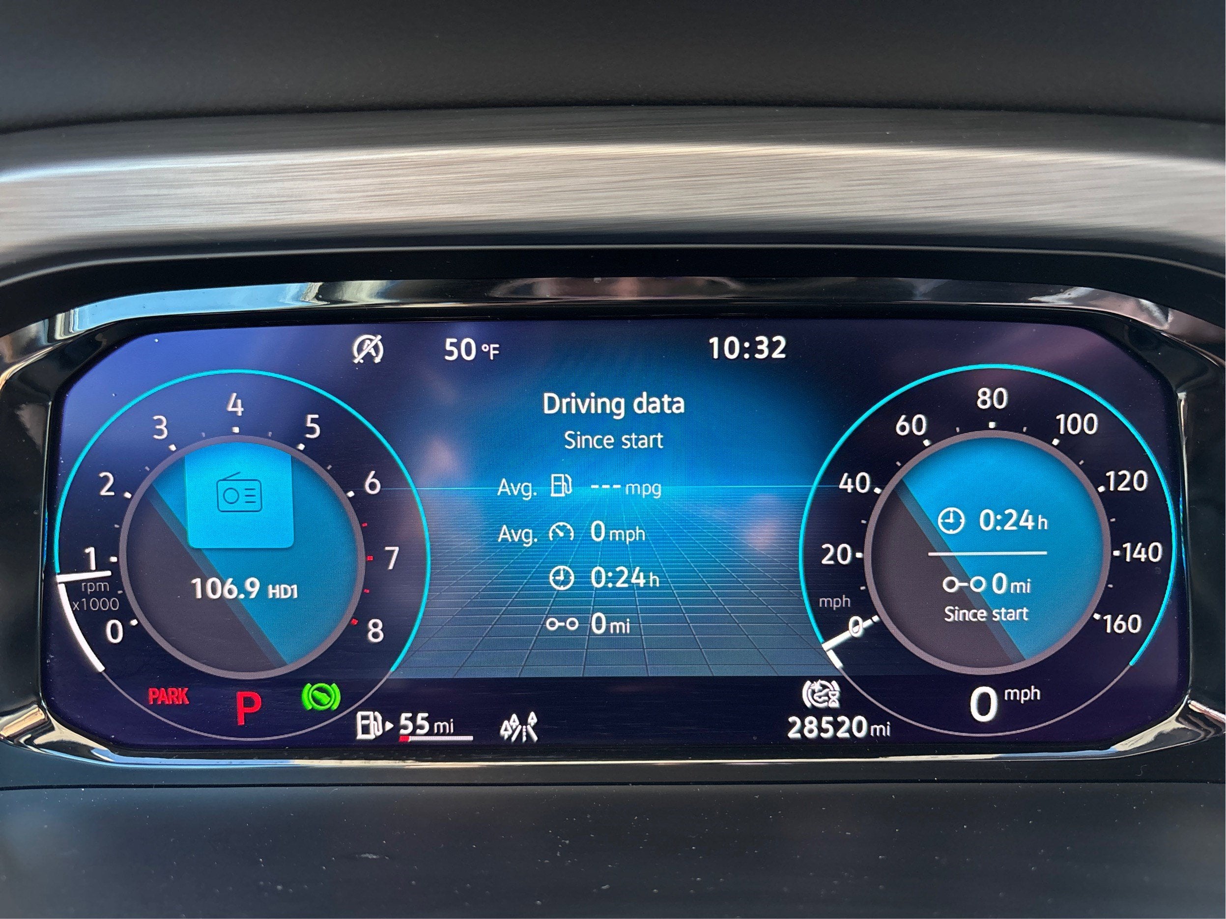 2025 Volkswagen Atlas Cross Sport 2.0T SE w/Technology