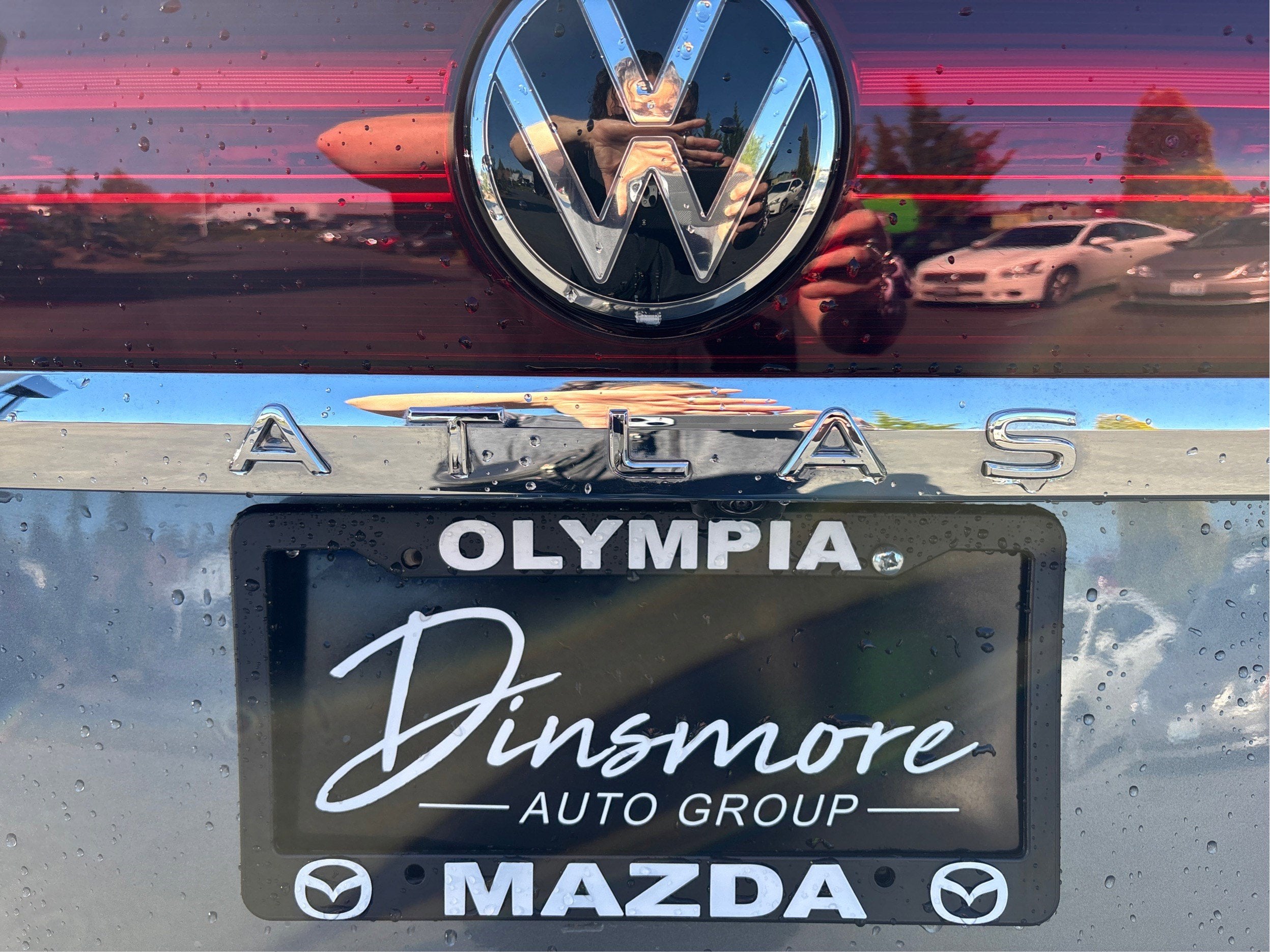 2025 Volkswagen Atlas Cross Sport 2.0T SE w/Technology