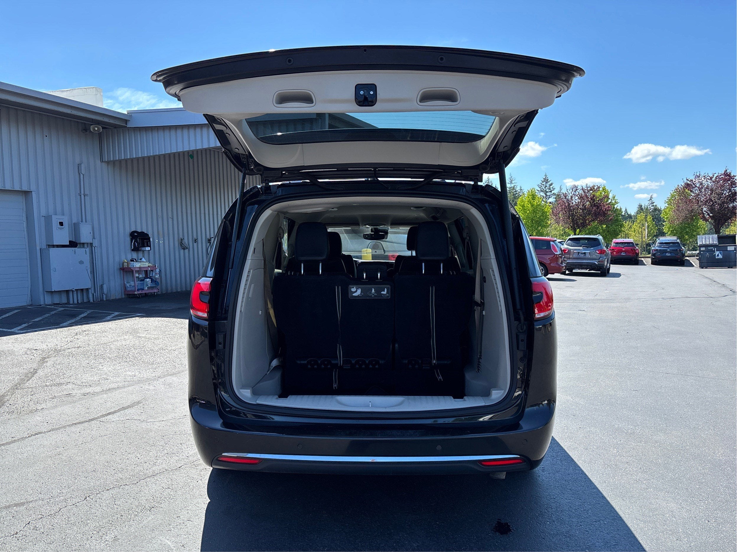 2021 Chrysler Pacifica Touring L