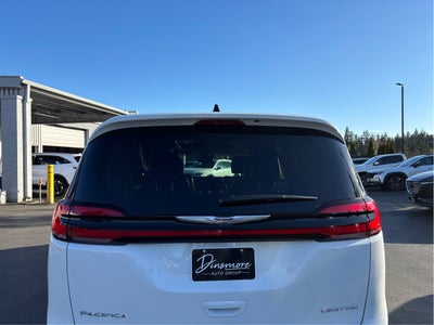 2024 Chrysler Pacifica Limited FWD
