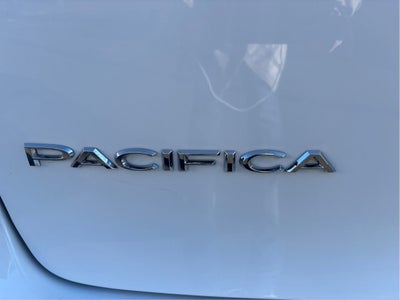 2024 Chrysler Pacifica Limited FWD