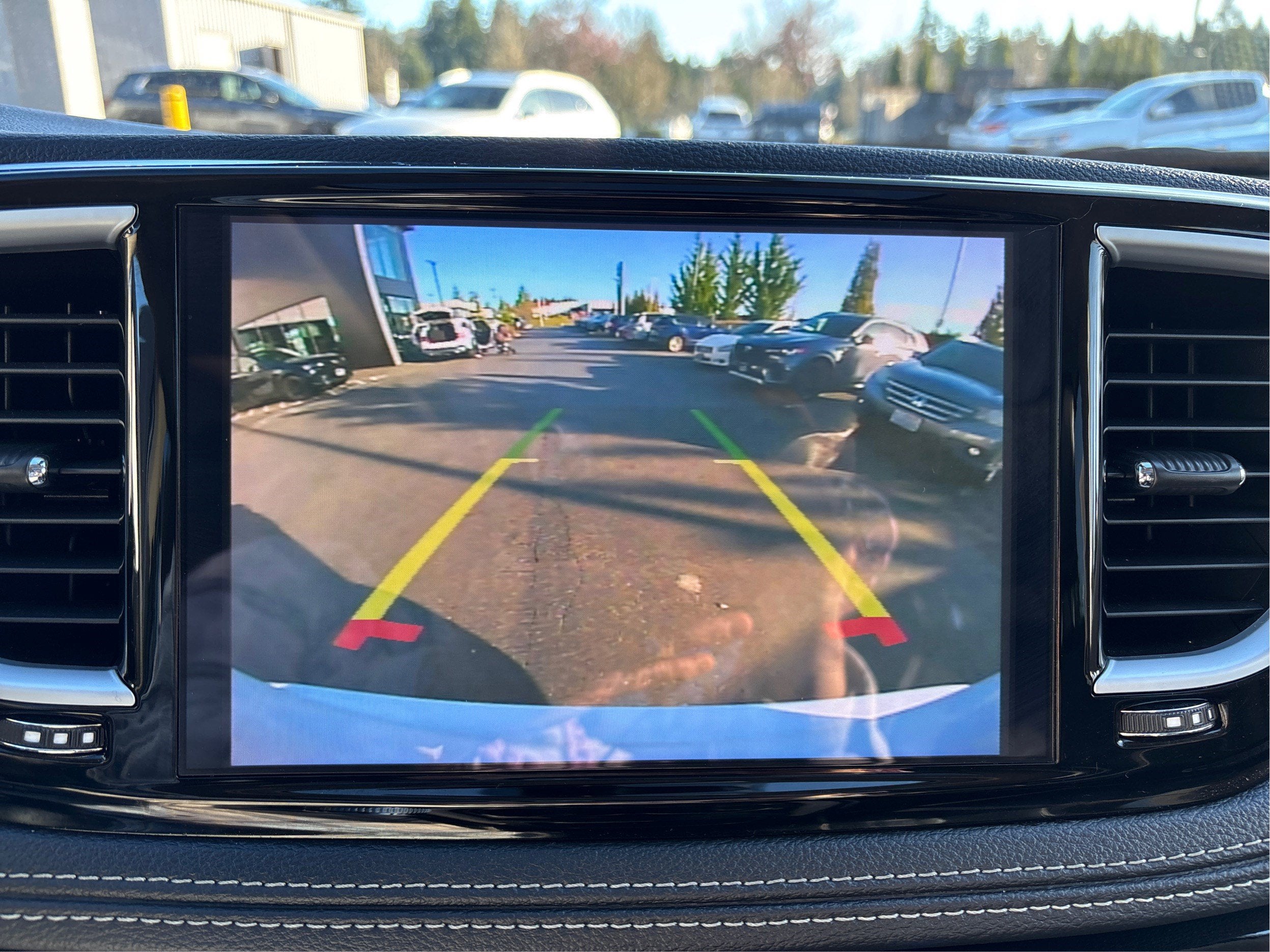 2024 Chrysler Pacifica Limited FWD