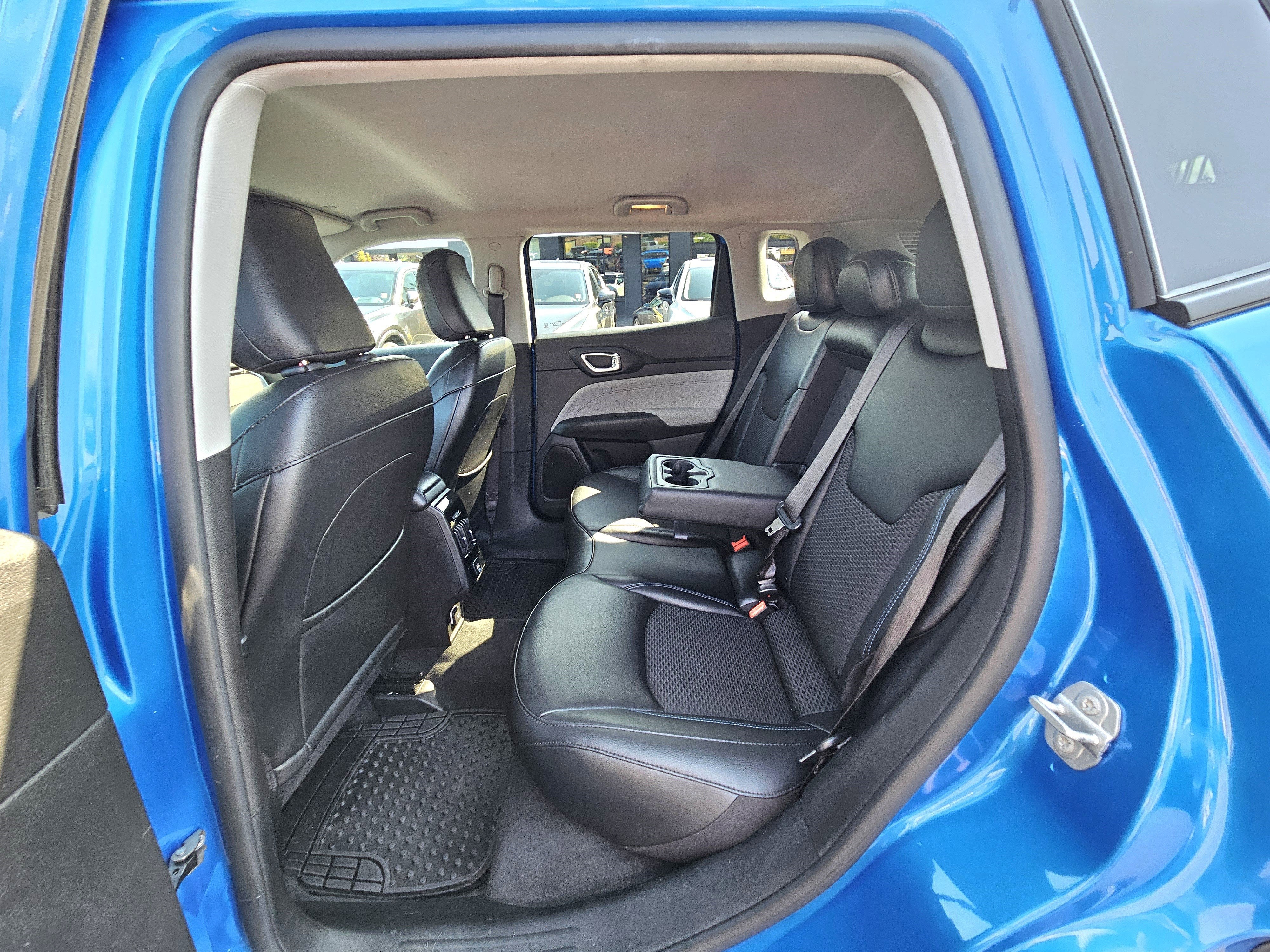 2022 Jeep Compass Latitude 4WD