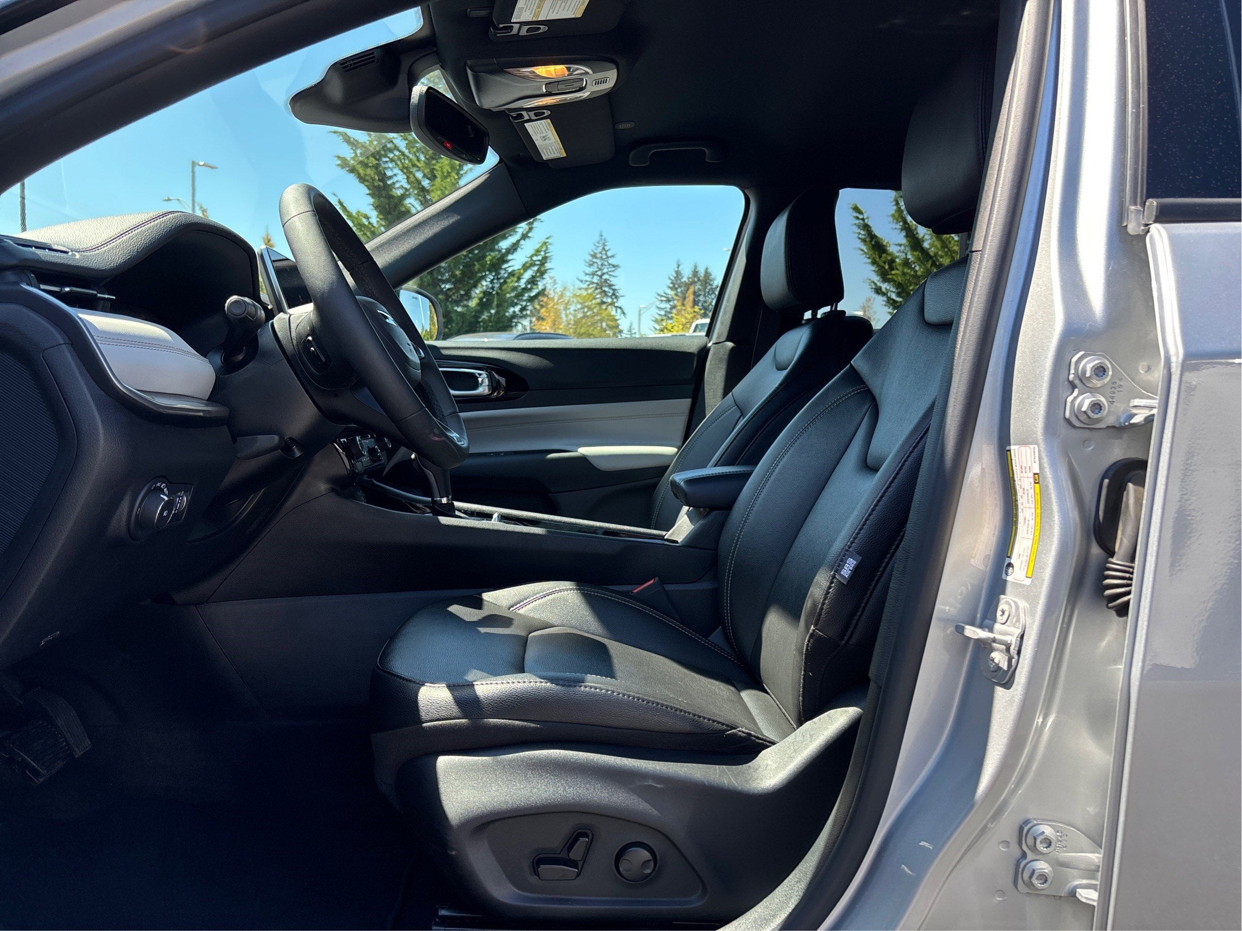 2025 Jeep Compass Limited 4WD