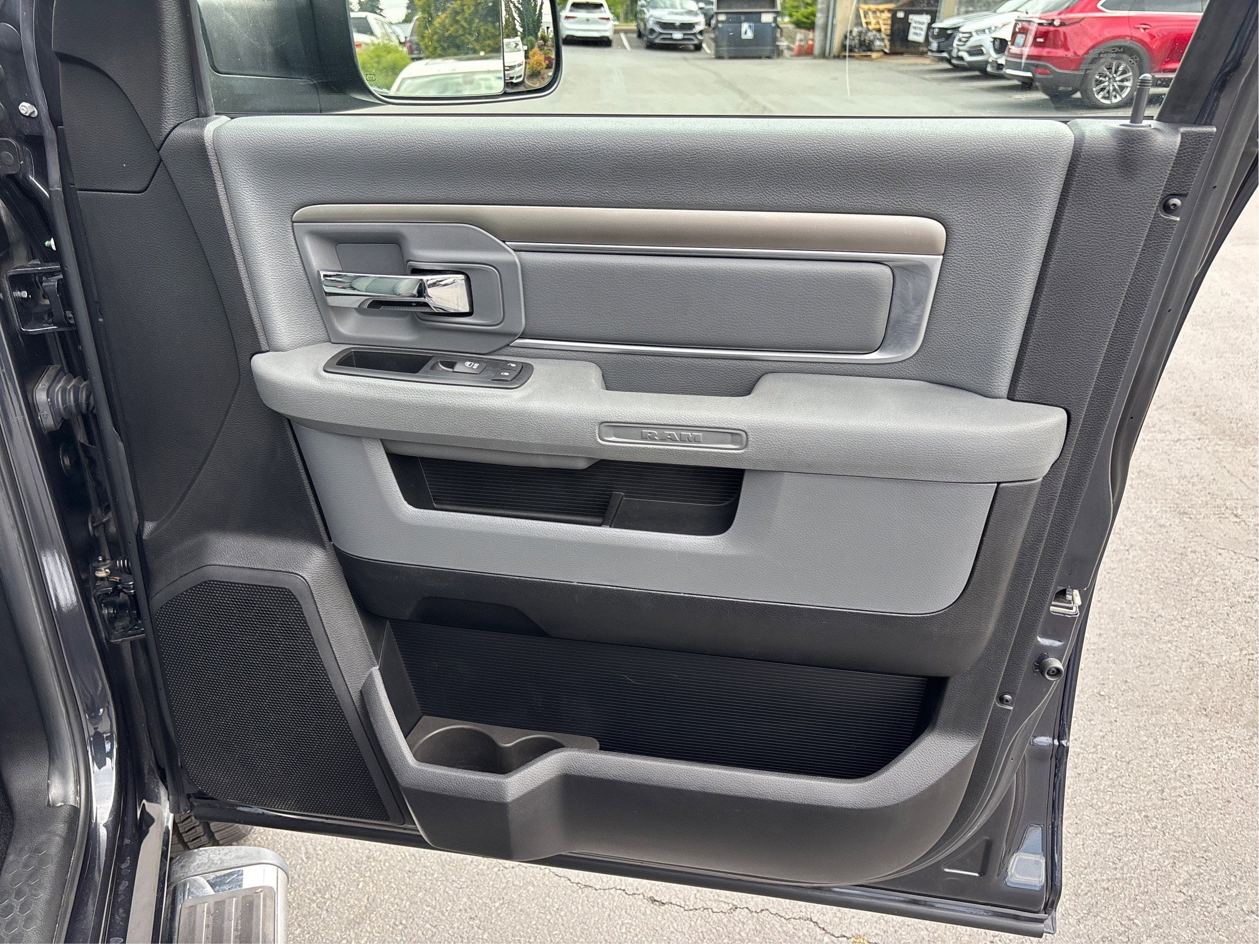 2016 RAM 2500 SLT