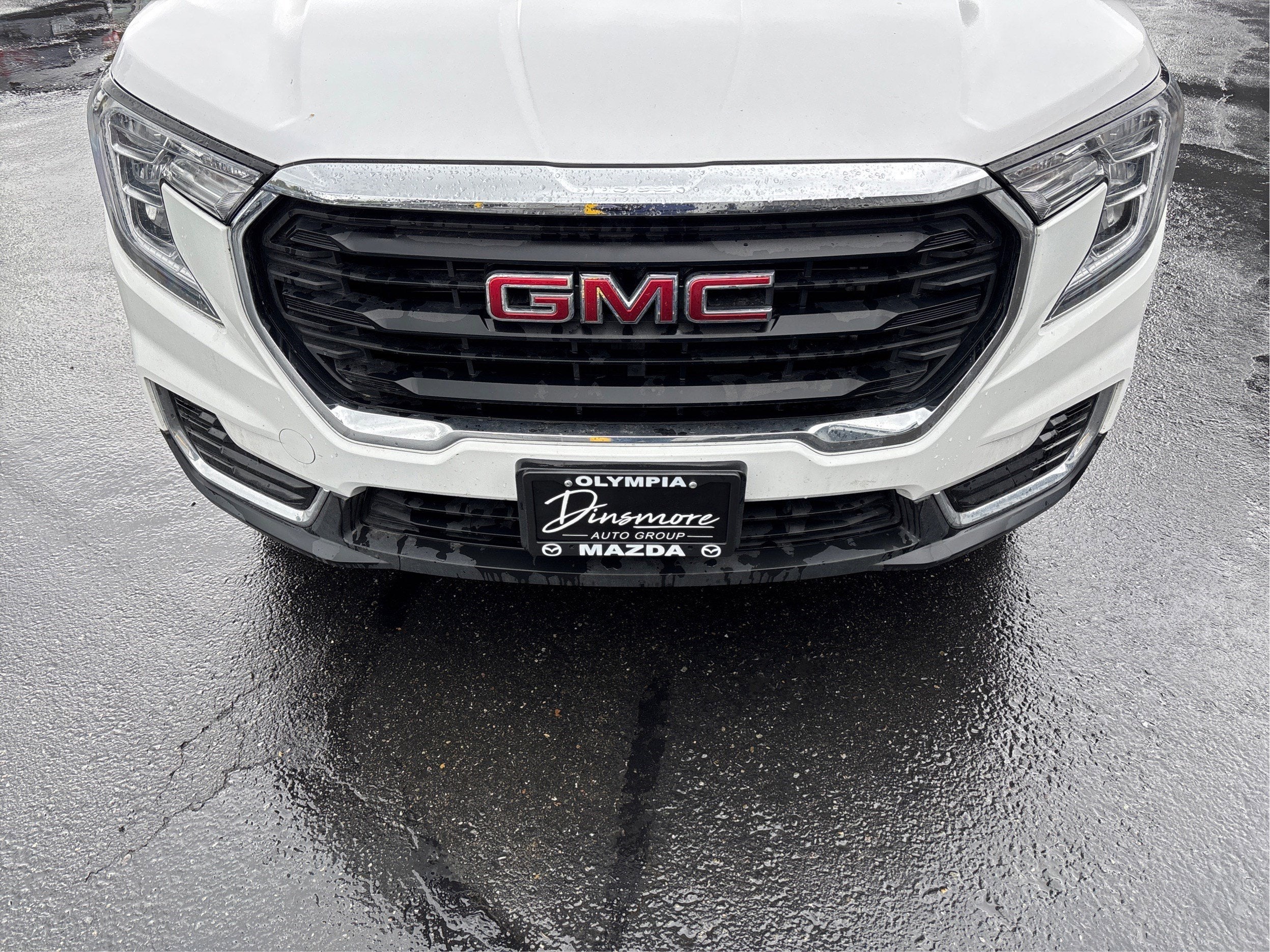 2024 GMC Terrain SLE