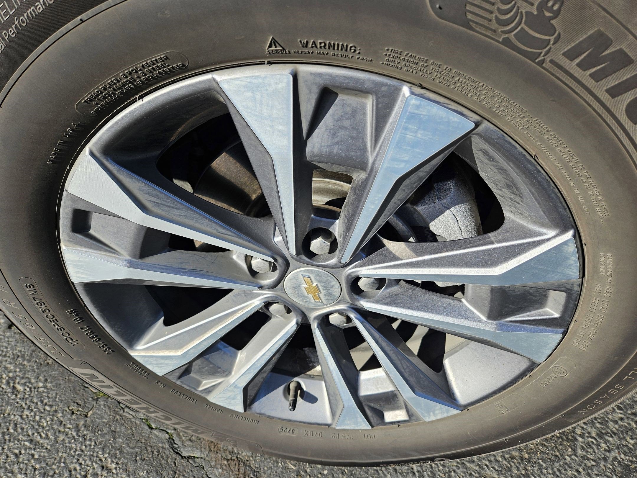 2025 Chevrolet Equinox AWD LT