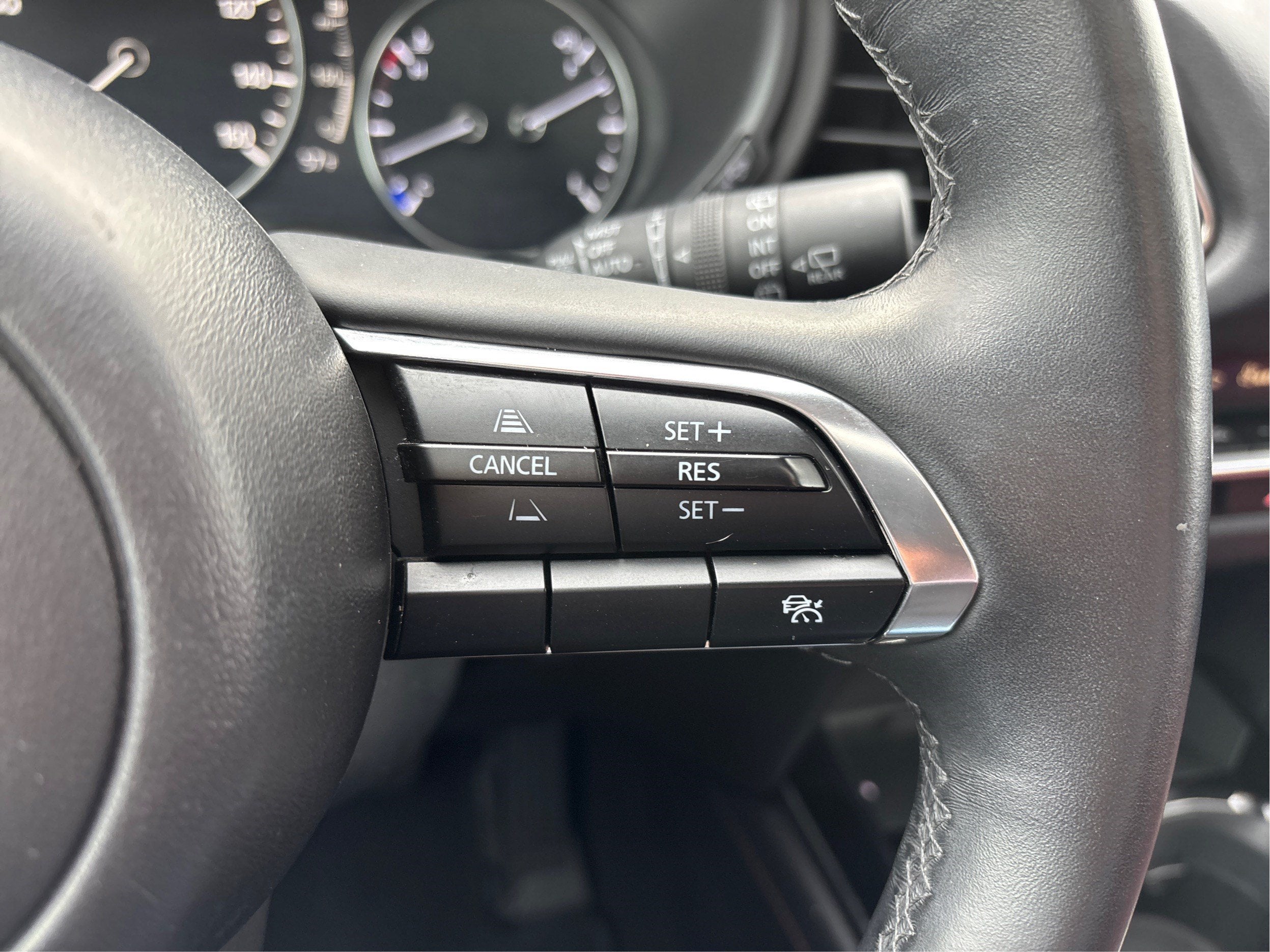 2025 Mazda Mazda CX-30 Carbon Edition AWD