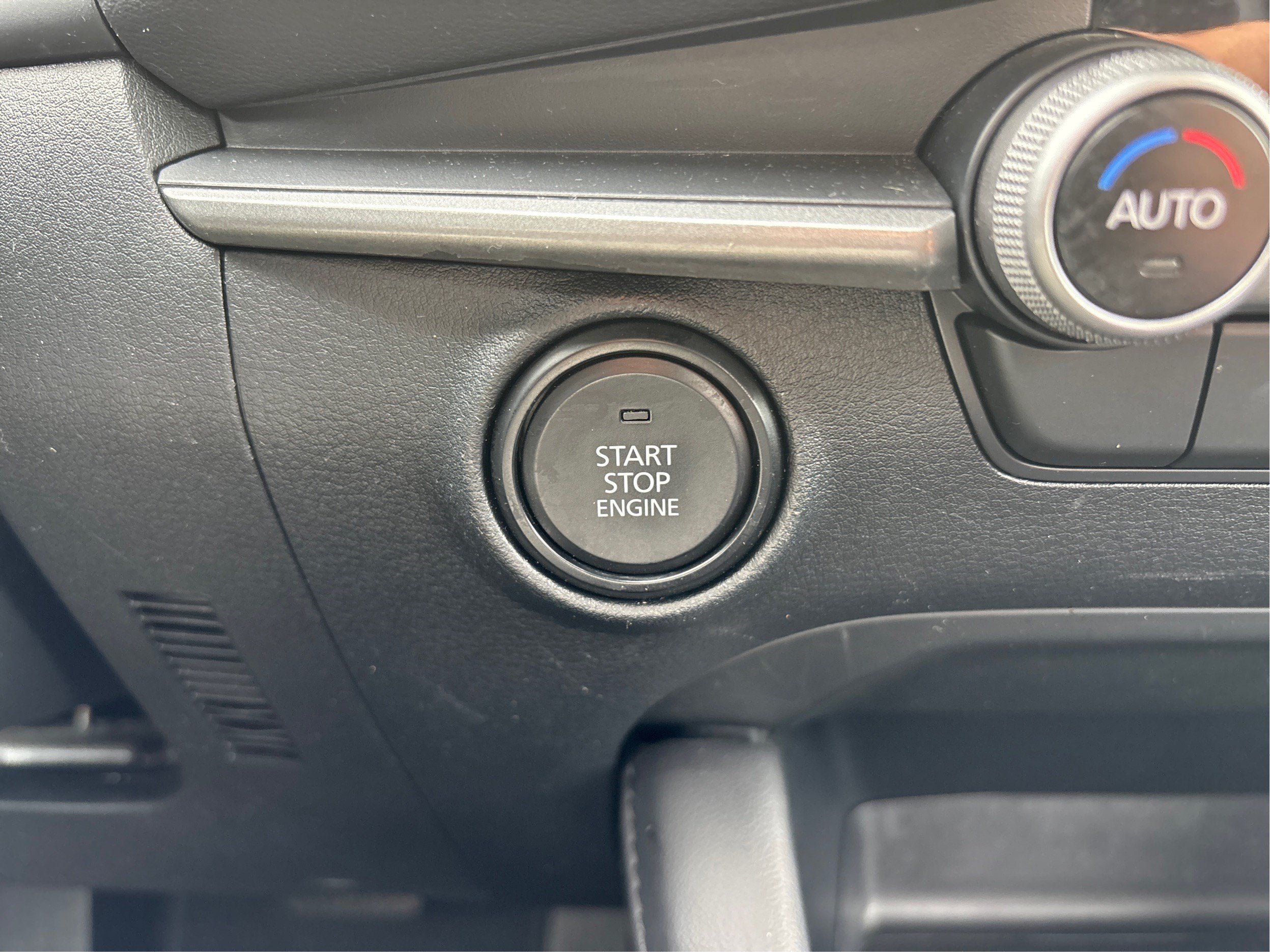 2025 Mazda Mazda3 Sedan Select Sport FWD