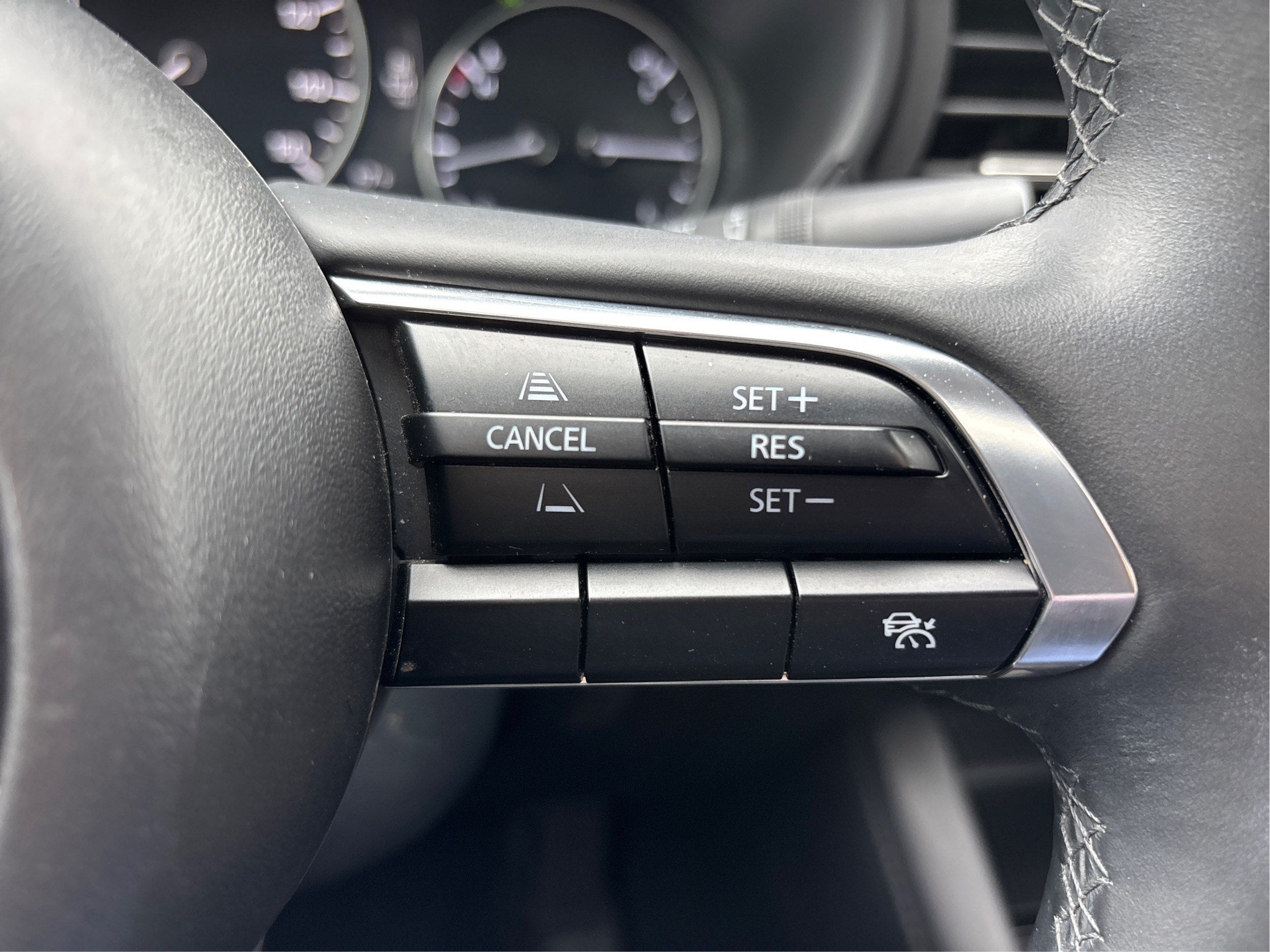 2024 Mazda Mazda3 2.5 S Preferred