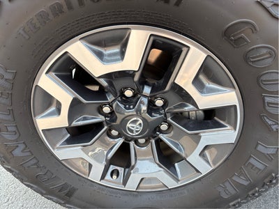 2023 Toyota Tacoma 4WD TRD Off Road