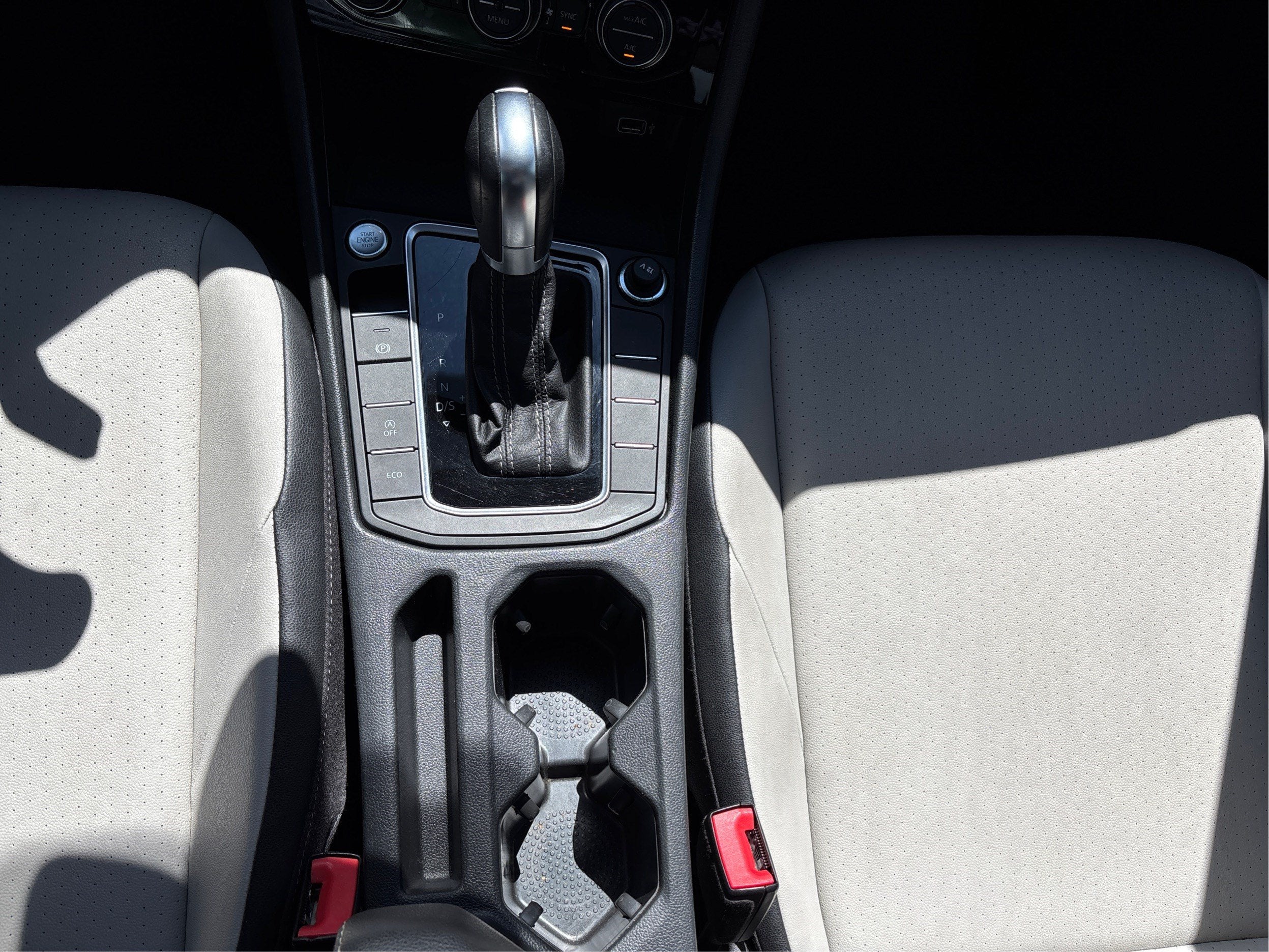 2019 Volkswagen Jetta R-Line