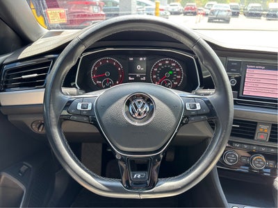 2019 Volkswagen Jetta R-Line