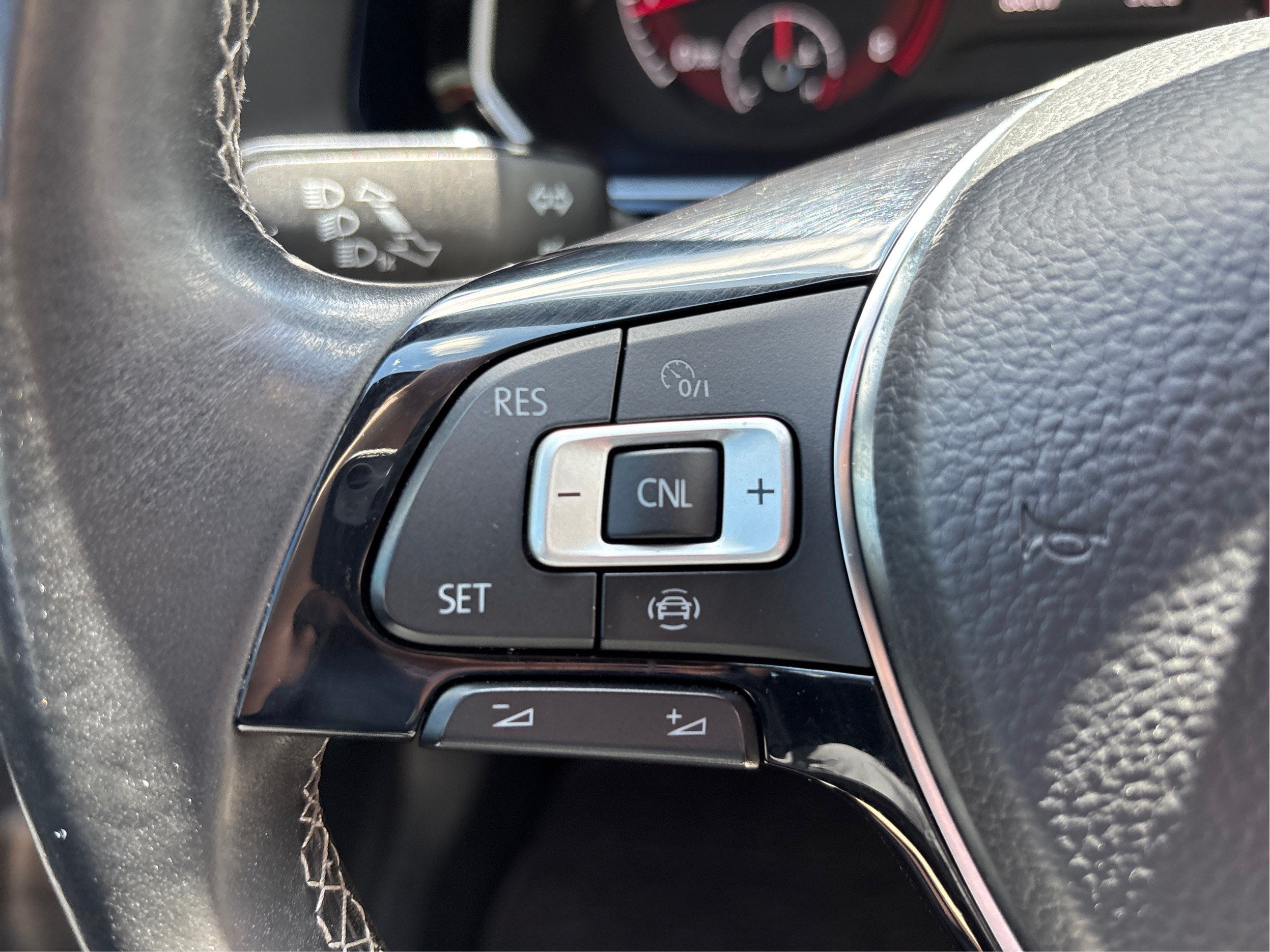 2019 Volkswagen Jetta R-Line