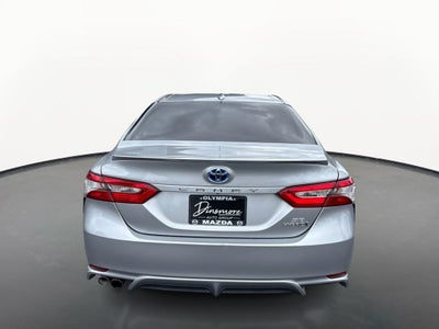2018 Toyota Camry Hybrid SE