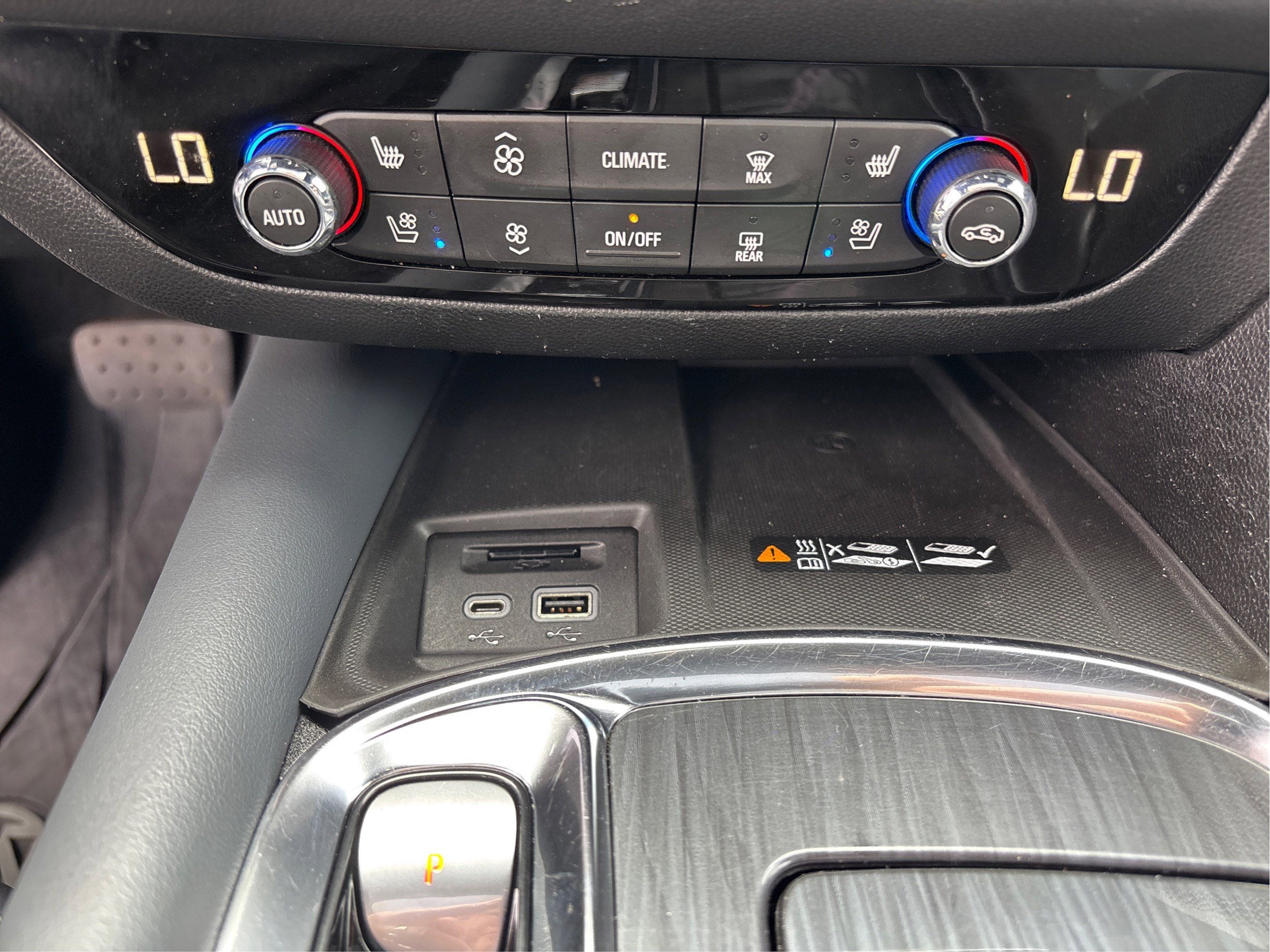 2022 Buick Enclave Premium