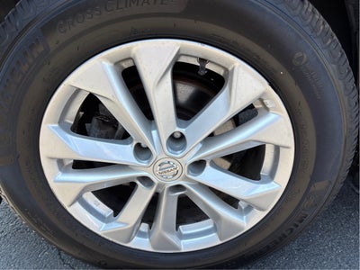 2016 Nissan Rogue SV AWD