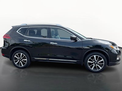 2020 Nissan Rogue SL