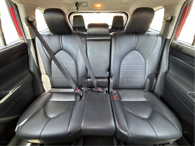 2021 Toyota Highlander XLE AWD