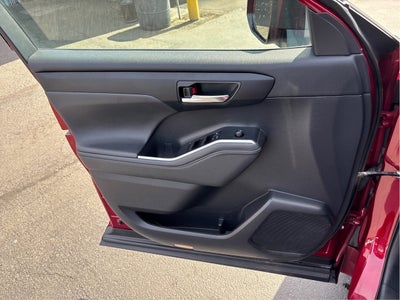 2021 Toyota Highlander XLE AWD