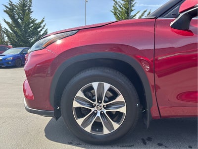 2021 Toyota Highlander XLE AWD