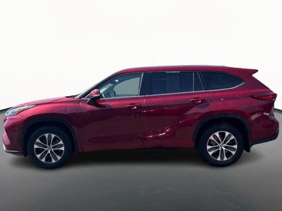 2021 Toyota Highlander XLE AWD