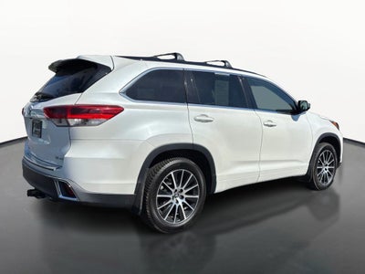 2017 Toyota Highlander SE V6 AWD